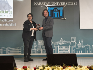 REHA BİLİR, KTO KARATAY ÜNİVERSİTESİ’NDE GENÇLERLE BULUŞTU